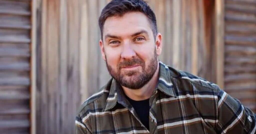 Mark Bowe from Barnwood Builders Wiki